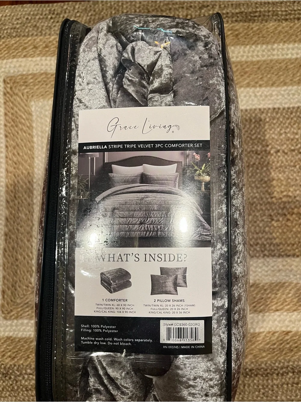 NWT Full/Queen Grace Living Aubriella Velvet Comforter Set - Gray (3-Piece)